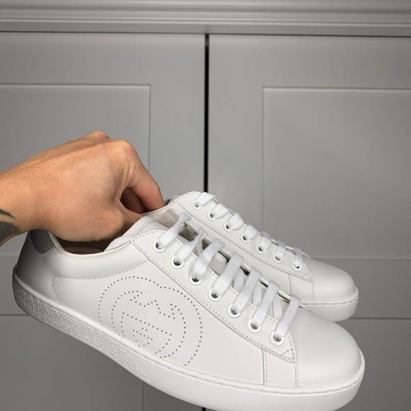 Gucci Ace Interlocking G Logo White Leather Sneakers - Picture 9 of 12